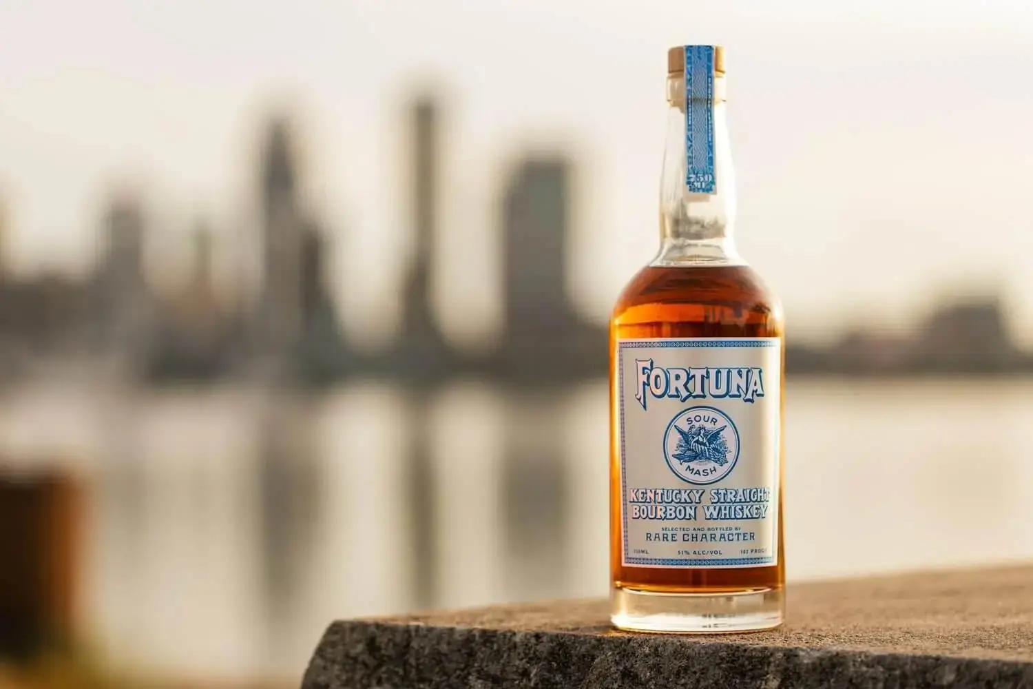 Fortuna Kentucky Straight Bourbon - Image 2